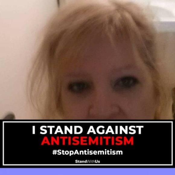 Meet your Posher, Laynie - Picture 1 of 1